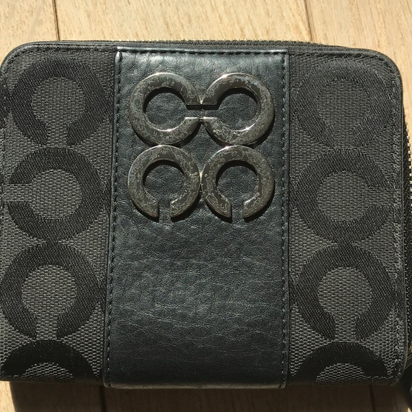 Coach Wallet - Picture 5 of 6
